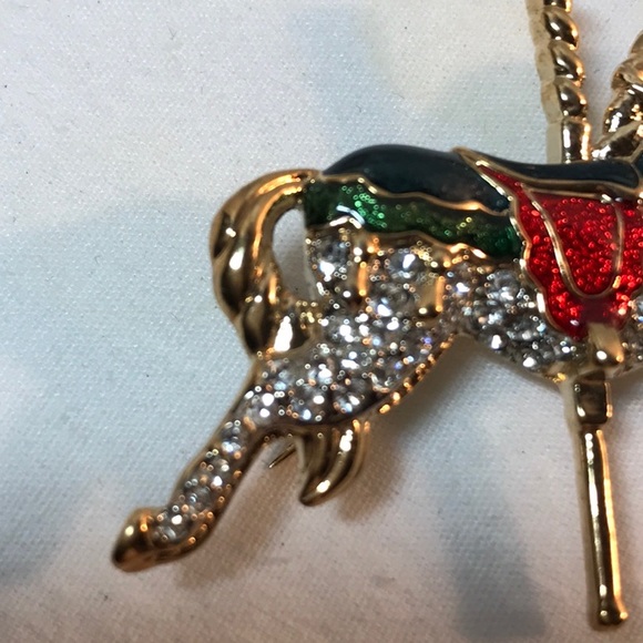 Carnival pony brooch, gold tone, 2 in length, green and red colors - Picture 6 of 9